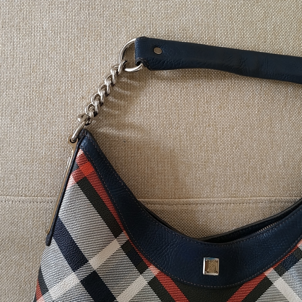 Daks Hobo Bag - Picture 3 of 16